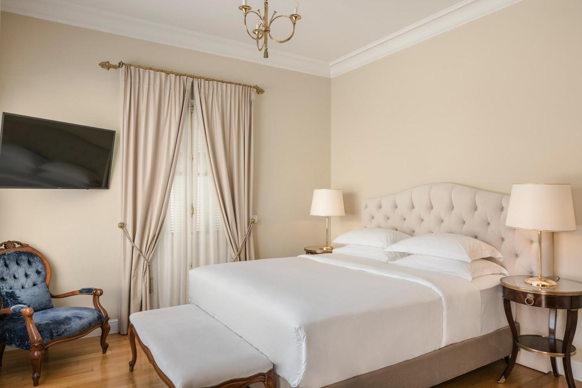 Noble Suites Athens Ngoại thất bức ảnh