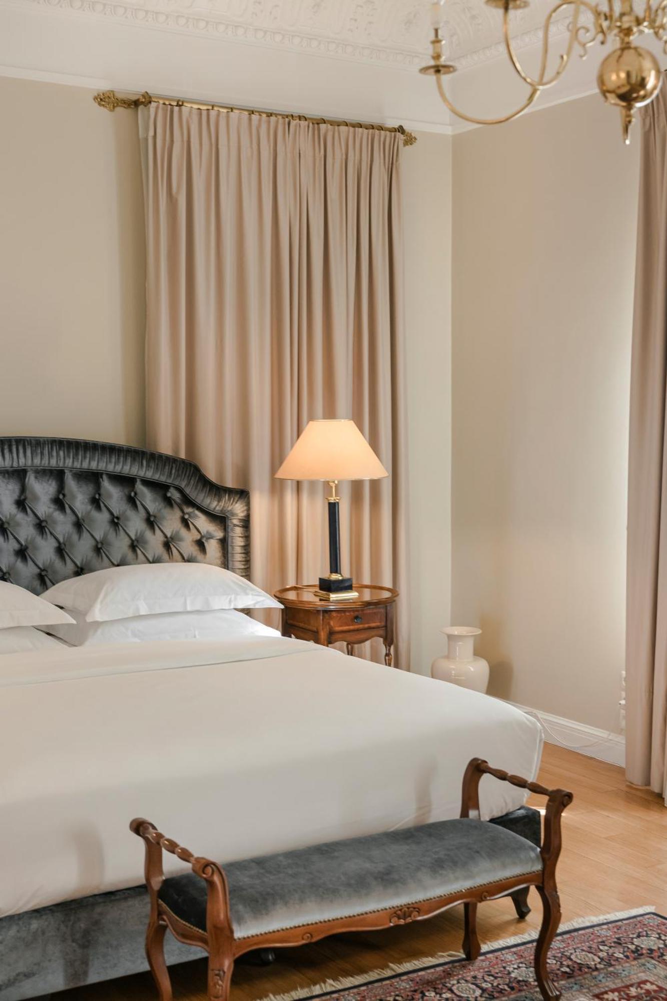 Noble Suites Athens Ngoại thất bức ảnh