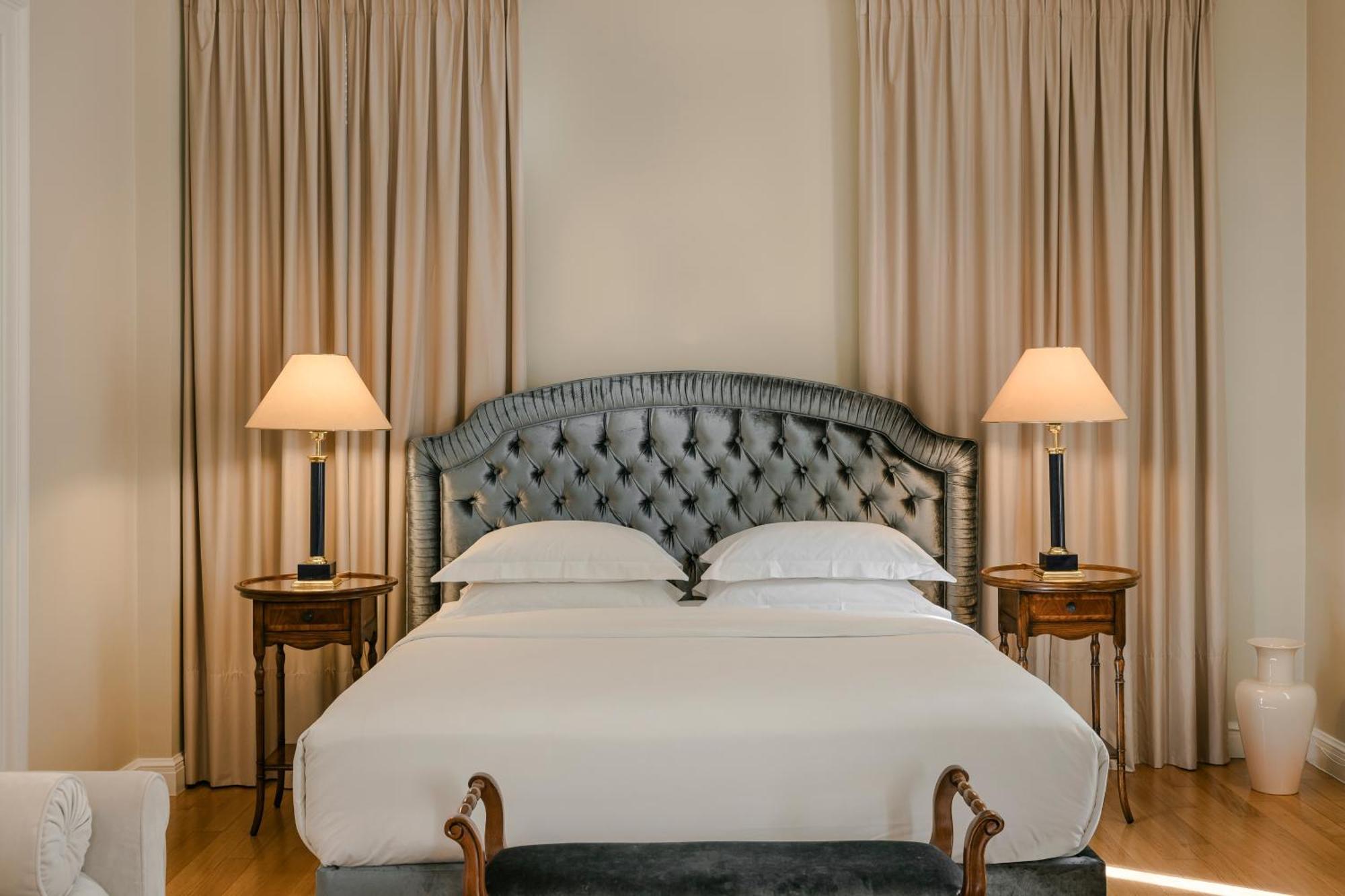 Noble Suites Athens Ngoại thất bức ảnh